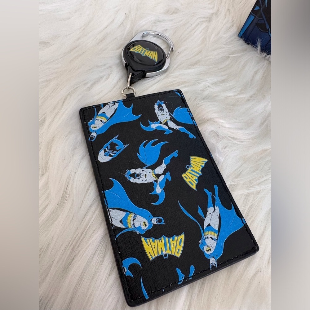 Batman Themed Wallet and Badge Holder Journal Set - Picture 3 of 5